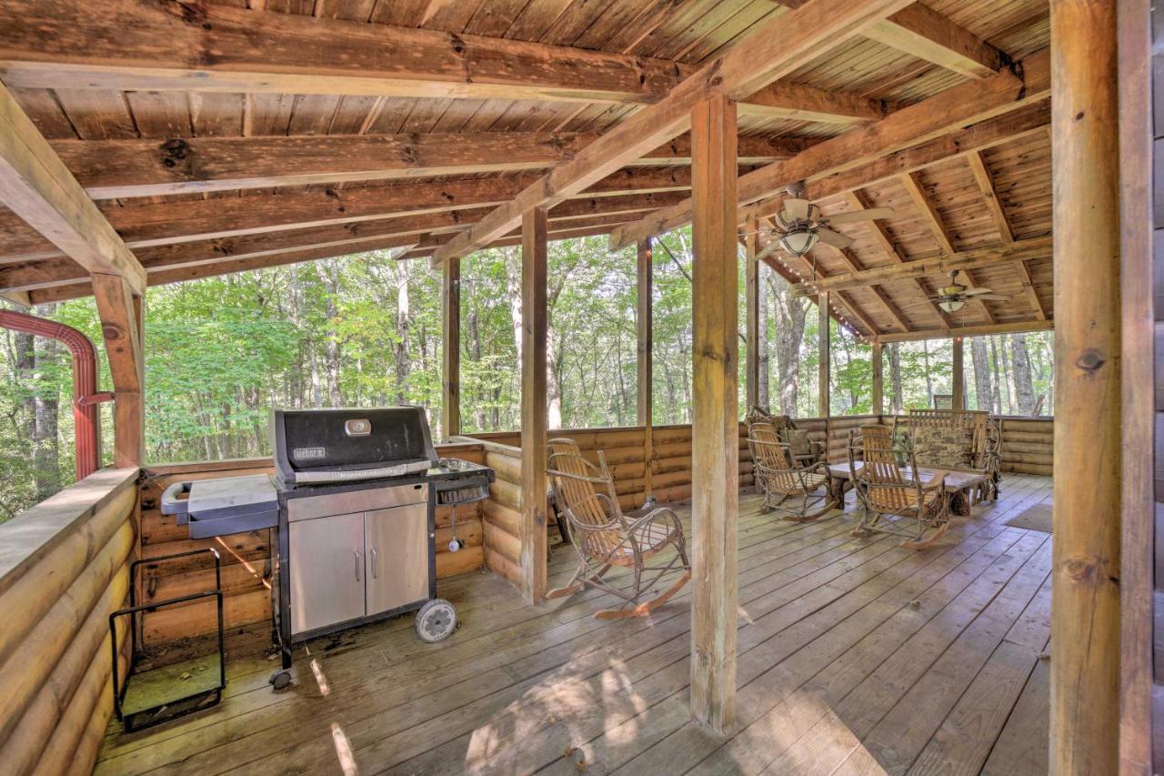 Cozy Lake Toxaway Cabin With Deck, Fire Pit And Grill! Εξωτερικό φωτογραφία